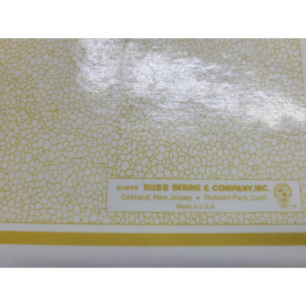 Vintage‎ 1975 Russ Berrie Renees Place Placemat Victorian Artist Scene 17.5x11.5